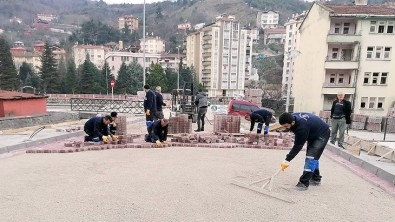 Tevfik Kocabaşoğlu Sokak'ta Yapılan Düzenlemeler Devam Ediyor