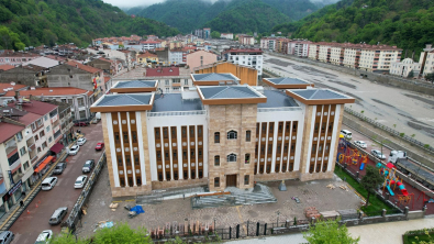 Yeni Kaymakamlık Hizmet Binası ve Yeni Bozkurt Meydanı