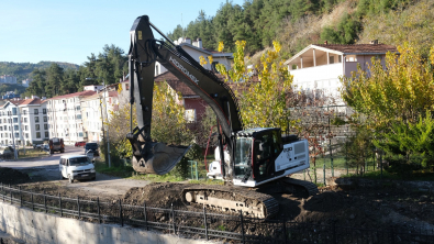 Yüksel Caddesi Üst Yapı Öncesinde Tesviye Çalışması Yapıldı