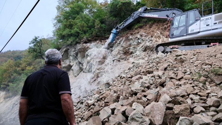 Belediye Başkanımız İlçemizdeki Çeşitli Çalışmalarda İncelemelerde Bulundular