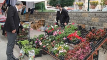 Belediye Başkanımızdan Pazar Ziyareti