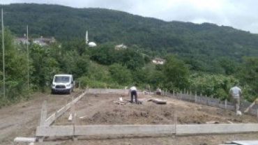 Yeni Mini Futbol Sahası’nın Yapımına Başlandı