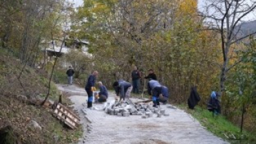 Çakmak Sokak Parke Kaplama Çalışmaları Başladı