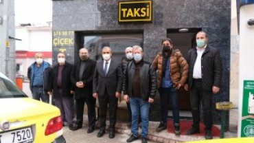 Çiçek Taksi Durağı Yenilendi