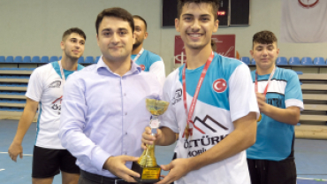 Voleybol Turnuvasında Şampiyon Ormanlar Kanunu