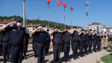 Jandarma ve Afad Personellerine Teşekkür Belgesi