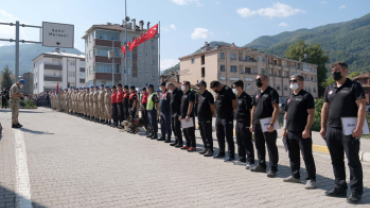 Jandarma ve Afad Personellerine Teşekkür Belgesi