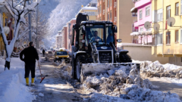 Kar Temizleme Çalışmaları Devam Ediyor