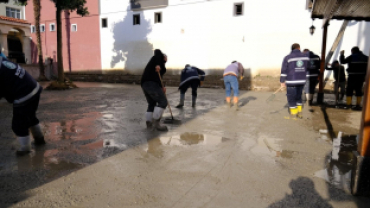 Merkez Cami Avlusunu Yeniliyoruz