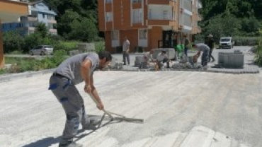 Albay Muammer Karakaş Sokak Parke Kaplanıyor