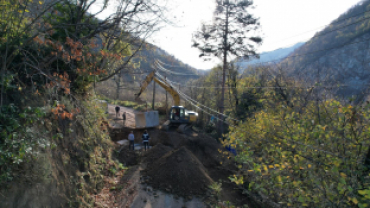 Yüksek Mahallemizde Menfez ve Su Desarj Çalışmalarımız