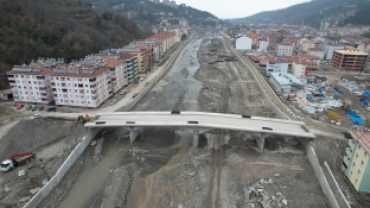 İlçe merkezimize Yapılan Köprülerde Çalışmalar Devam Ediyor