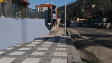 Ziya Termen Caddesi Yaya Kaldırımı Parke Kaplama Çalışmalarımız Devam Ediyor