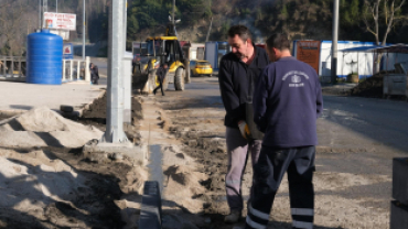 Ziya Termen Caddesi Yaya Kaldırımı Parke Kaplama Çalışmalarımız Devam Ediyor