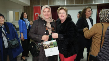 Güçlü Kadınlar, Güçlü Yarınlar