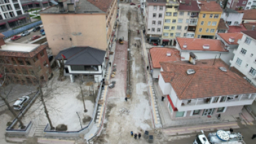 Cadde ve Sokaklarımızda Parke Kaplama Çalışmalarımız Devam Ediyor