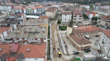 Cadde ve Sokaklarımızda Parke Kaplama Çalışmalarımız Devam Ediyor