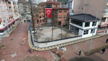 Cadde ve Sokaklarımızda Parke Kaplama Çalışmalarımız Devam Ediyor