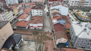 Cadde ve Sokaklarımızda Parke Kaplama Çalışmalarımız Devam Ediyor