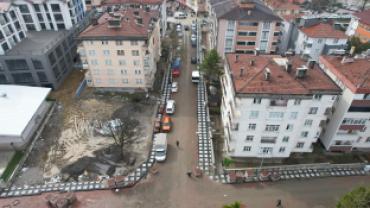 Cadde ve Sokaklarımızda Parke Kaplama Çalışmalarımız Devam Ediyor