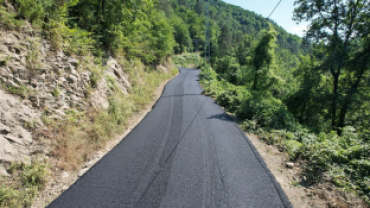 Yüksek Mahalle'de Asfalt Kaplama Çalışmalarımız Devam Ediyor