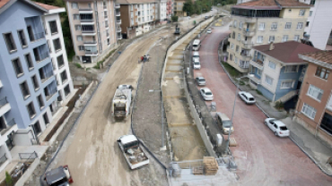 Yüksel Caddesi Yolunda Parke Kaplama Çalışmalarına Başlandı