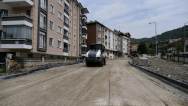 Yüksel Caddesi Yolunda Parke Kaplama Çalışmalarına Başlandı