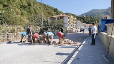 Rahmi Canbaz Caddesi Parke Kaplanıyor