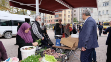 Belediye Başkanımız Pazar Yerini Ziyaret Ettiler