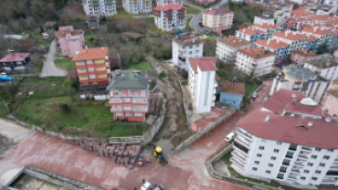 Nazik Sokak'ta Üst Yapı Çalışmalarına Başlandı