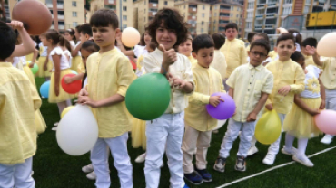 23 Nisan'ı Doyasıya Kutladık