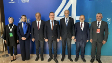 Belediye Başkanımız Sayın Muammer Yanık AK Parti Rozetini Taktı
