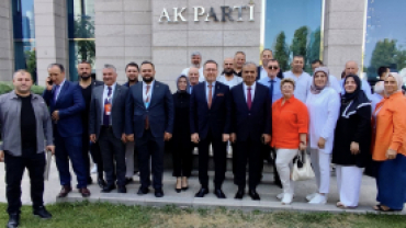 Belediye Başkanımız Sayın Muammer Yanık AK Parti Rozetini Taktı