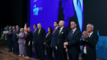 Belediye Başkanımız Sayın Muammer Yanık AK Parti Rozetini Taktı