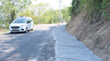 Şen Mahalle Yolunda Şarampol Betonlama Çalışması Devam Ediyor
