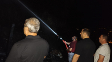 Sarıçiçek Köyü'nde Bahçelik Alanda Çıkan Yangın Söndürüldü