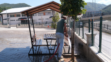 Eğitim Kurumlarını Çocuklarımız İçin Yıkadık