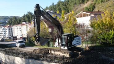 Yüksel Caddesi Üst Yapı Öncesinde Tesviye Çalışması Yapıldı