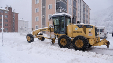 İlçemizde Kar Yağışı Devam Ediyor