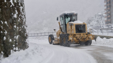 İlçemizde Kar Yağışı Devam Ediyor