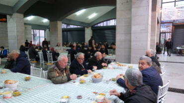 Ramazan paylaştıkça, sofralarımız hemşehrilerimizle buluştukça güzel