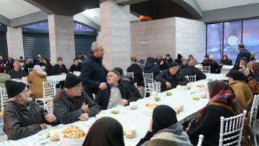 Ramazan paylaştıkça, sofralarımız hemşehrilerimizle buluştukça güzel