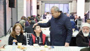 Ramazan paylaştıkça, sofralarımız hemşehrilerimizle buluştukça güzel