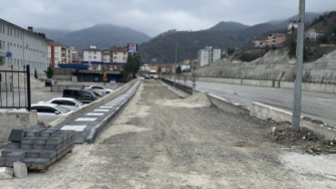 Yeni Devlet Hastanemizde Yol ve Kaldırım Çalışmaları