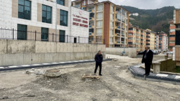 Yeni Devlet Hastanemizde Yol ve Kaldırım Çalışmaları