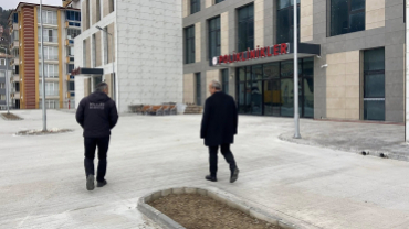 Yeni Devlet Hastanemizde Yol ve Kaldırım Çalışmaları