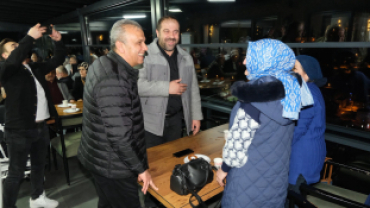 Belediye Başkanımız Sayın Muammer Yanık'ın Doğum Günü Sevenleri Tarafından Kutlandı