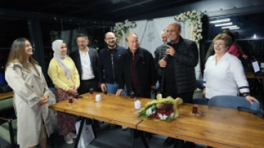 Belediye Başkanımız Sayın Muammer Yanık'ın Doğum Günü Sevenleri Tarafından Kutlandı