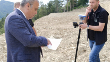 Yeni Mezarlık Alanında Çalışmalar Devam Ediyor