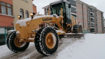 Belediye Ekiplerimizin Kar Mücadelesi